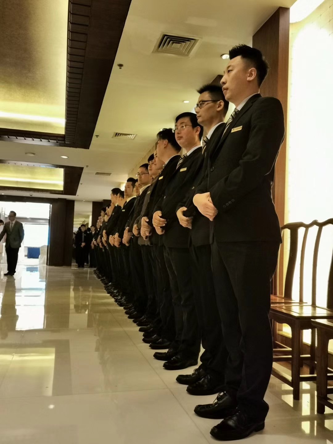 五星级酒店服务礼仪培训网站设计 打造卓越服务的数字门面